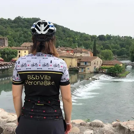 Verona Bike Bed & Breakfast *