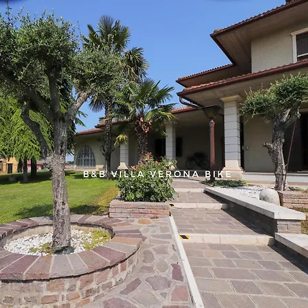 Bed and Breakfast Verona Bike 4*
